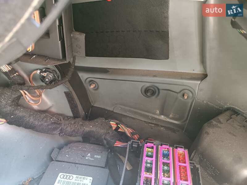 Седан Audi A4 2009 в Киеве