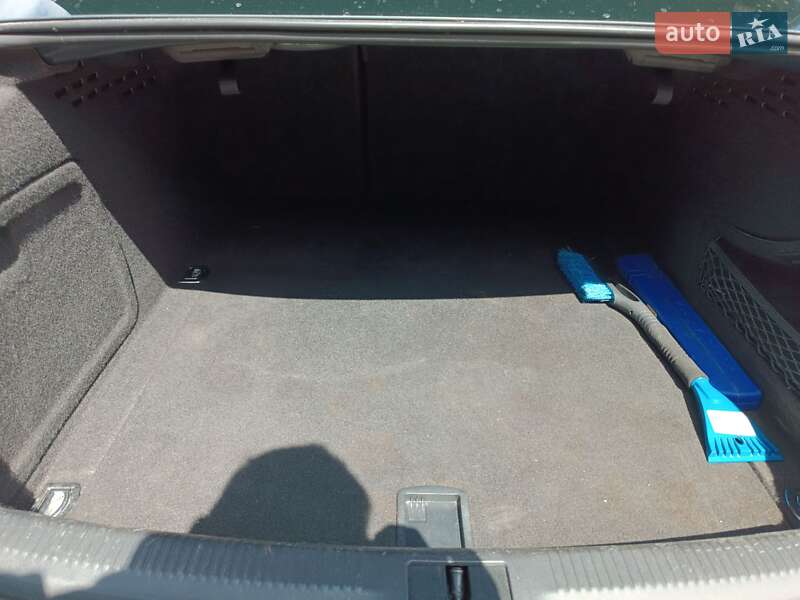 Седан Audi A4 2009 в Киеве