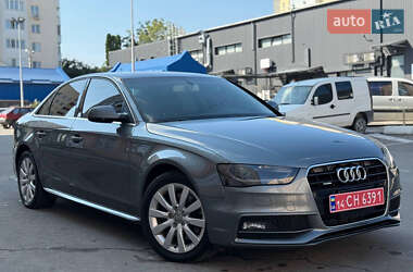 Седан Audi A4 2015 в Каменец-Подольском