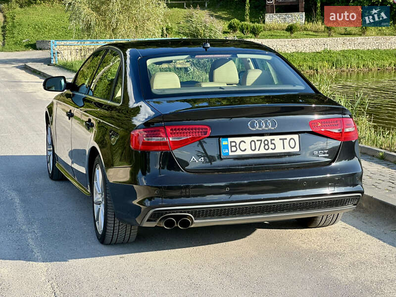 Седан Audi A4 2013 в Львове