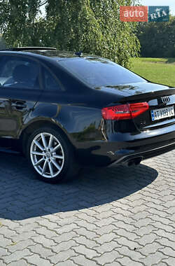 Седан Audi A4 2014 в 