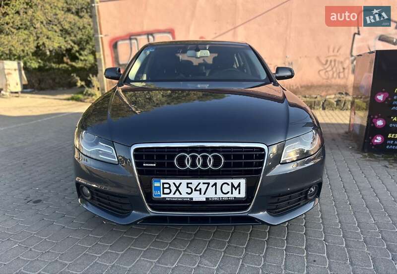 Седан Audi A4 2010 в Хмельницком