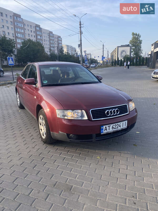 Седан Audi A4 2001 в Ивано-Франковске