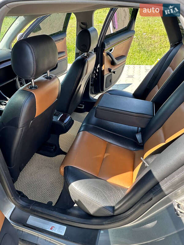 Седан Audi A4 2001 в Львові