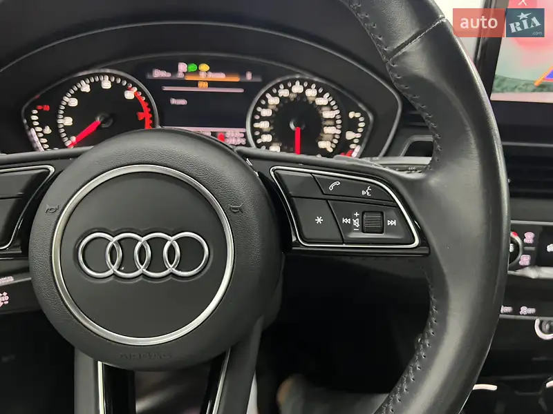 Audi A4 2019 VIN WAUDNAF49LN005625 фото оголошення 10 з 71