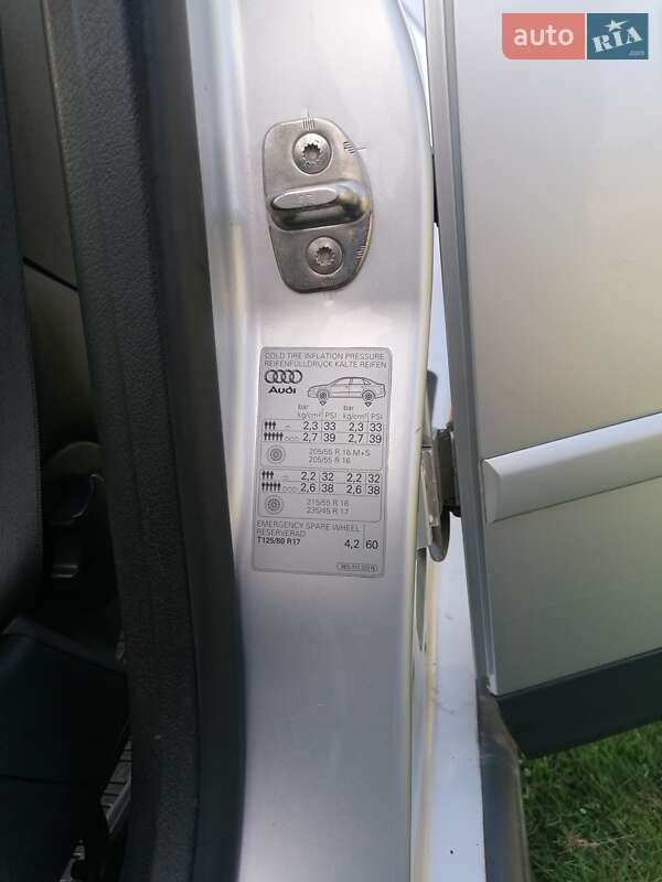 Седан Audi A4 2003 в Саврани фото 3 Седан Audi A4 2003 в Саврани