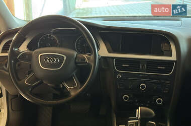 Седан Audi A4 2015 в 