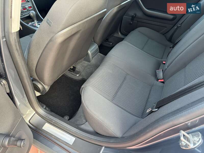 Універсал Audi A4 2006 в Жашківу