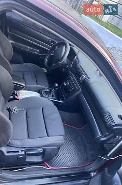 Седан Audi A4 1996 в 