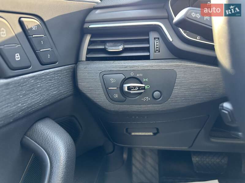 Седан Audi A4 2017 в Львові фото 22 Седан Audi A4 2017 в Львові