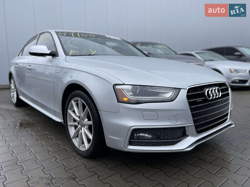Седан Audi A4 2014 в 