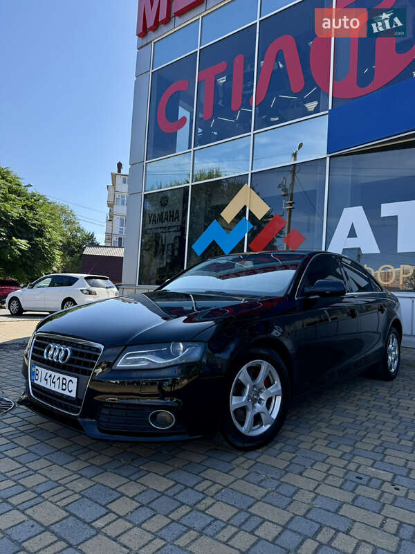 Седан Audi A4 2010 в Одессе