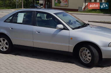 Седан Audi A4 1999 в Бориславі