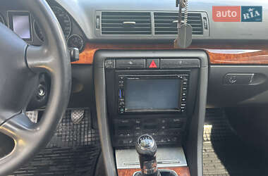 Универсал Audi A4 2004 в 