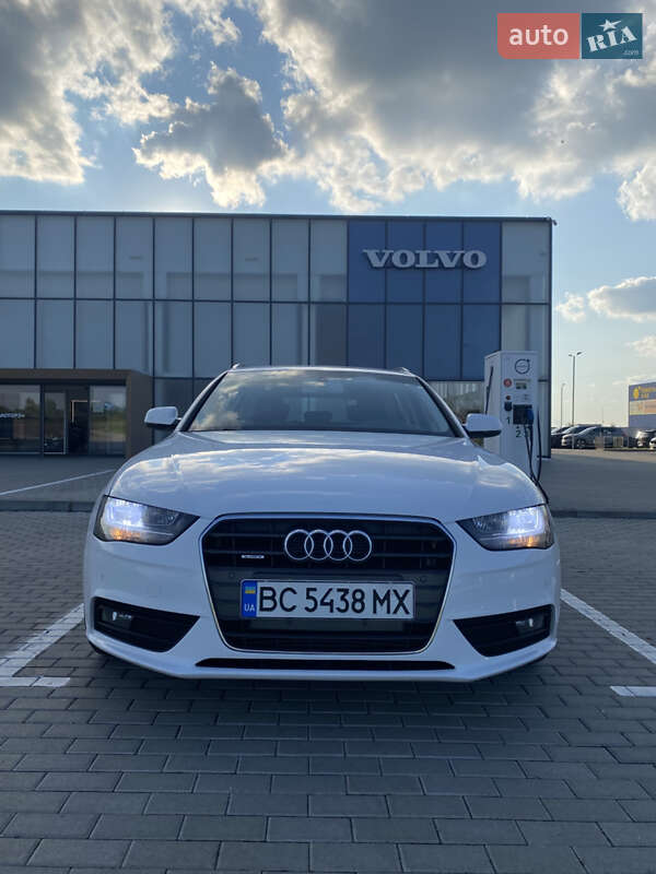 Універсал Audi A4 2014 в Львові