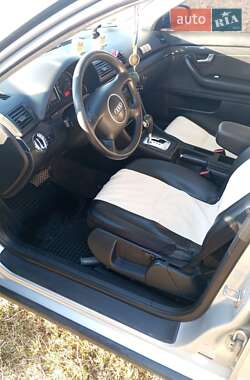 Універсал Audi A4 2001 в Чернівцях