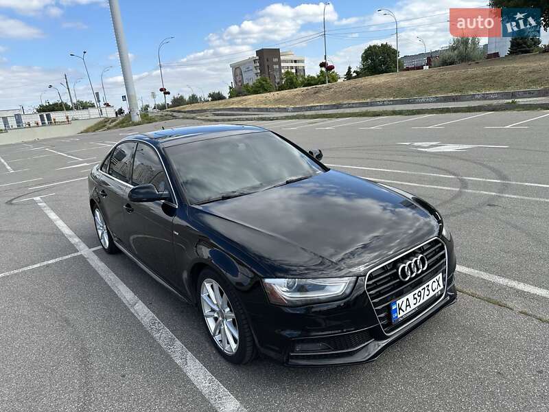 Седан Audi A4 2015 в Киеве