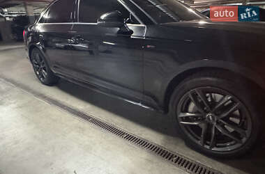 Седан Audi A4 2016 в 