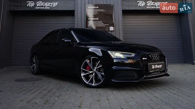 Audi A4 2018