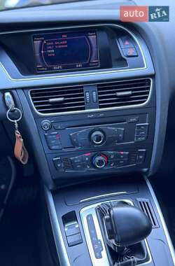 Седан Audi A4 2010 в 