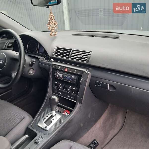 Универсал Audi A4 2002 в Киеве