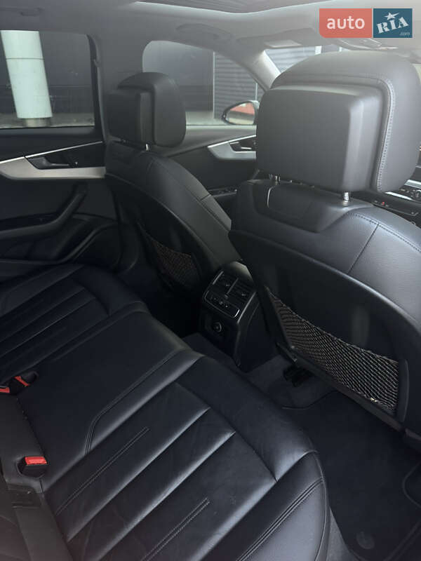 Седан Audi A4 2016 в Києві