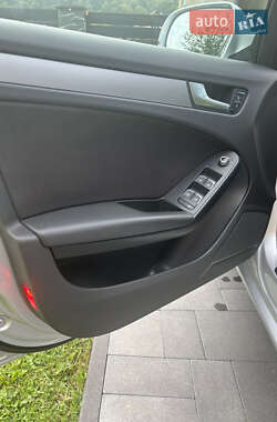 Универсал Audi A4 2012 в 