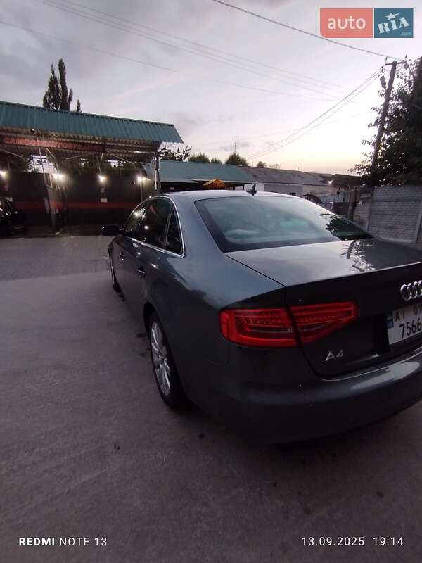 Седан Audi A4 2012 в Белой Церкви