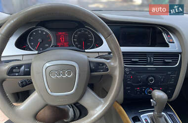 Седан Audi A4 2009 в 
