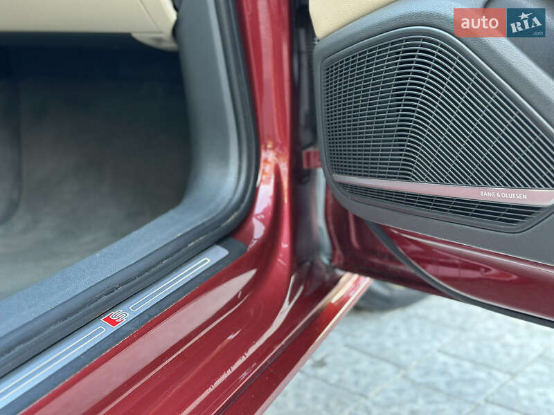 Седан Audi A4 2017 в Львові фото 17 Седан Audi A4 2017 в Львові