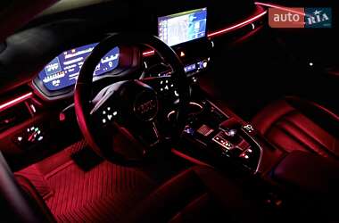 Седан Audi A4 2020 в Киеве