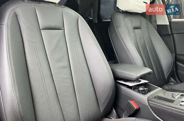 Седан Audi A4 2017 в 