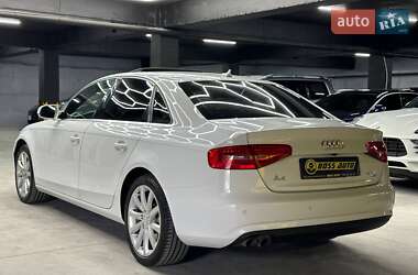Седан Audi A4 2012 в 