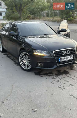 Седан Audi A4 2011 в Миколаєві