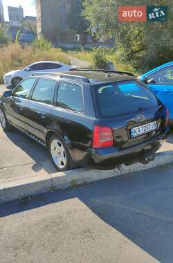 Универсал Audi A4 2000 в 