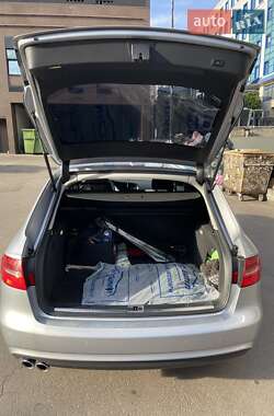 Универсал Audi A4 2015 в 