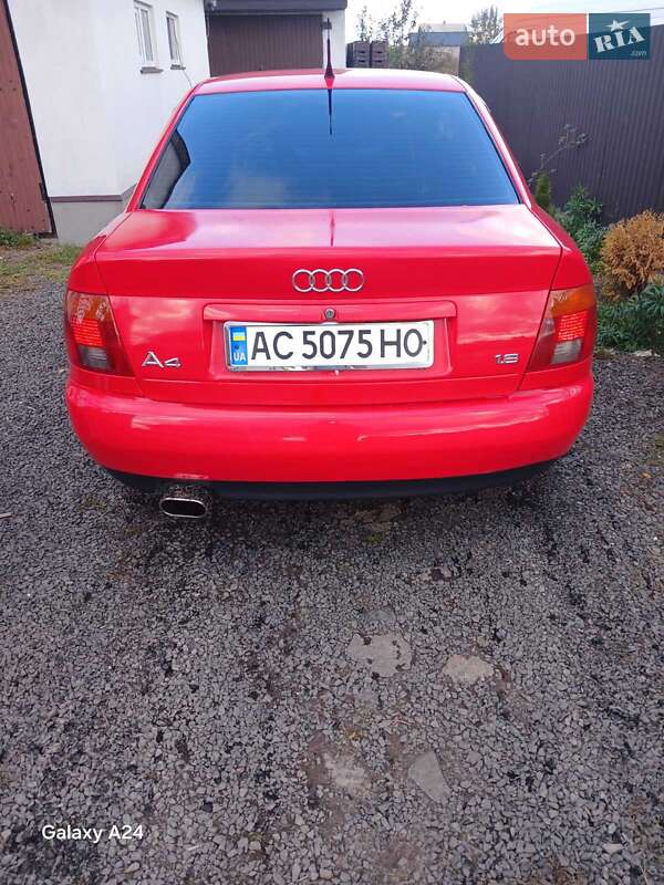 Седан Audi A4 1996 в Владимирце фото 3 Седан Audi A4 1996 в Владимирце