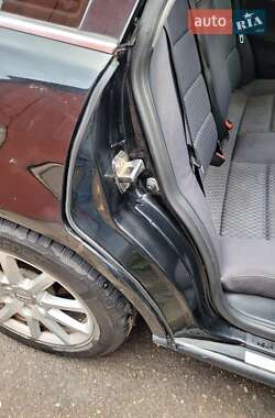 Универсал Audi A4 1999 в 