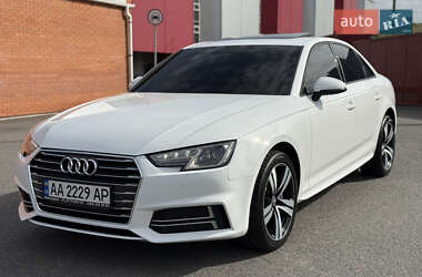 Седан Audi A4 2016 в 