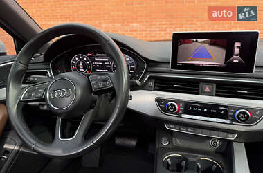 Седан Audi A4 2016 в 
