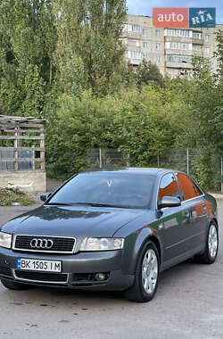 Седан Audi A4 2001 в 