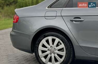 Седан Audi A4 2011 в 