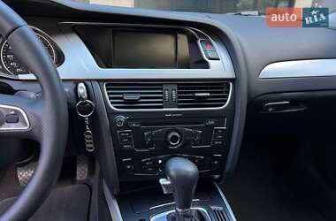 Седан Audi A4 2010 в 