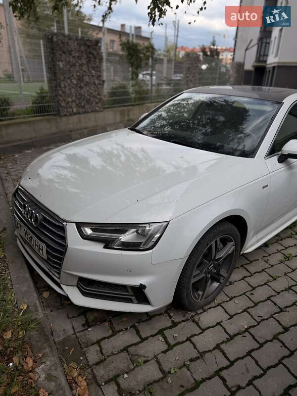 Седан Audi A4 2016 в 