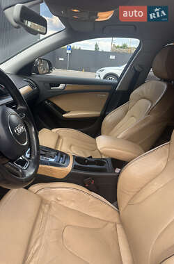 Седан Audi A4 2013 в 