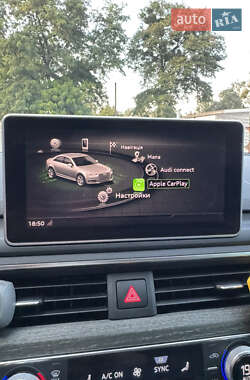 Седан Audi A4 2019 в 