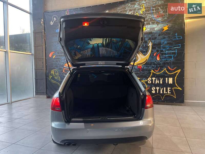 Универсал Audi A4 2004 в Одессе