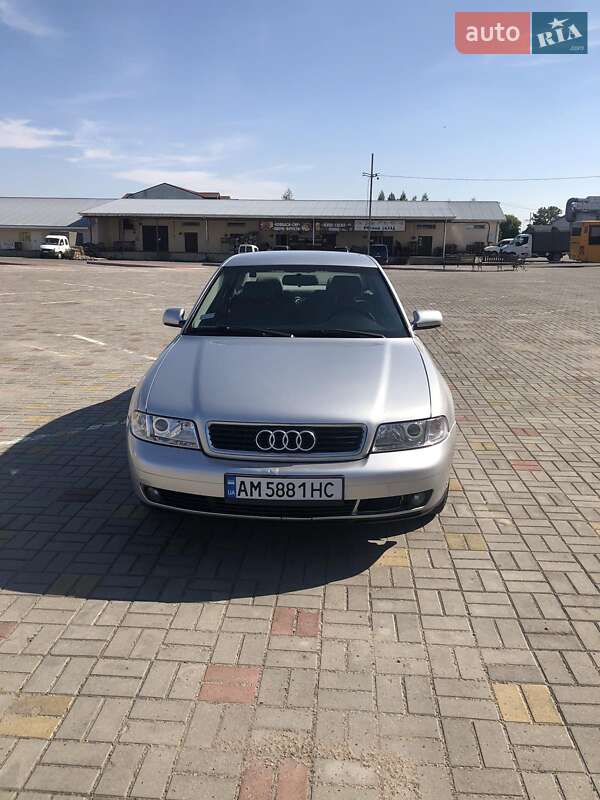 Седан Audi A4 1999 в Житомирі