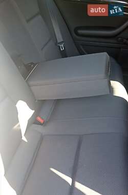 Седан Audi A4 2003 в Павлограді
