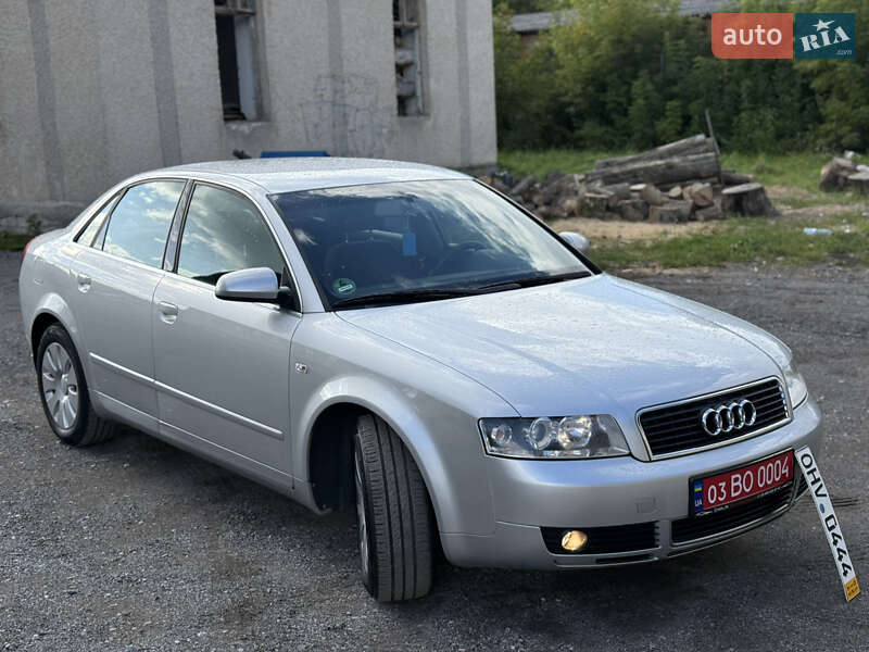 Седан Audi A4 2004 в Тернополі